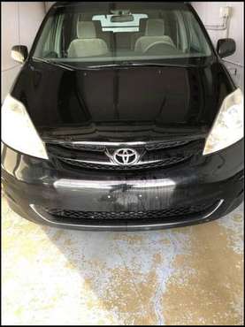 2009 Toyota Sienna XLE for sale in Addison, IL