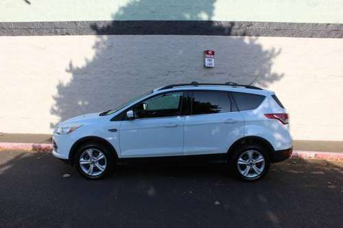 2013 Ford Escape SE 4WD Sport Utility - - by dealer for sale in 97330, OR