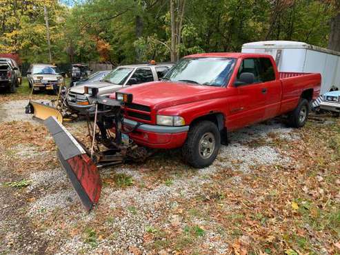 DODGE RAM SNOWPLOW 4/4 - cars & trucks - by owner - vehicle... for sale in EUCLID, OH