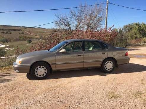 1998 Toyota Avalon XL for sale in Rapid City, SD