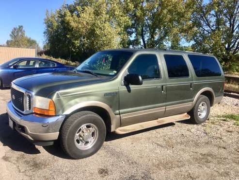 2001 ford excursion limited 2wd for sale in Peoria Heights, IL