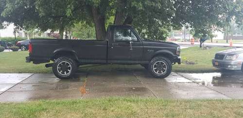 1994.5 f350 2wd 5spd xlt for sale in Grand Island, NY