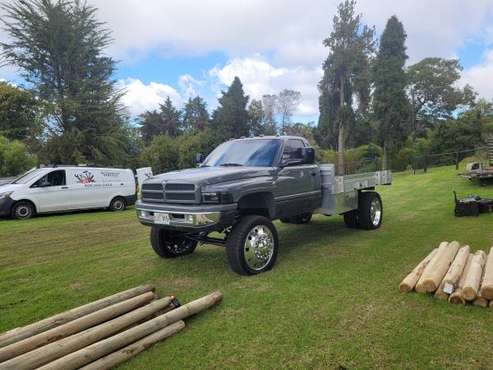 1997 Dodge dually for sale in Kahului, HI