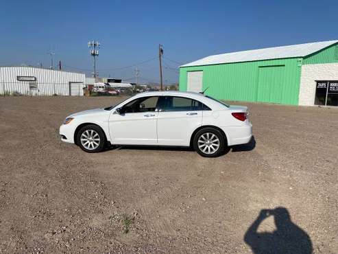 2013 Chrysler 200 - - by dealer - vehicle automotive for sale in Las Cruces, NM