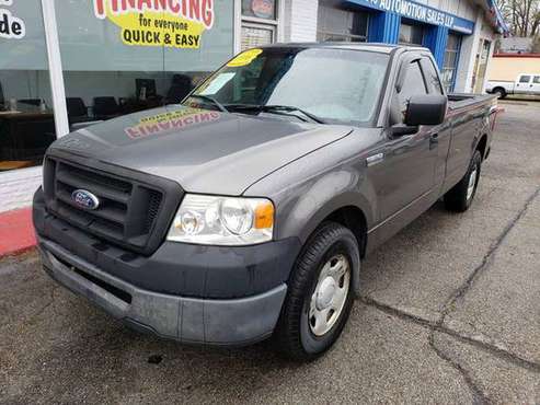 2006 Ford F150 Regular Cab - Financing Available! - cars & trucks -... for sale in Franklin, OH
