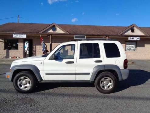 2005 Jeep Liberty Sport 4WD 4dr SUV WE SELL CARS FOR CASH OR BYO for sale in Lake Ariel, PA