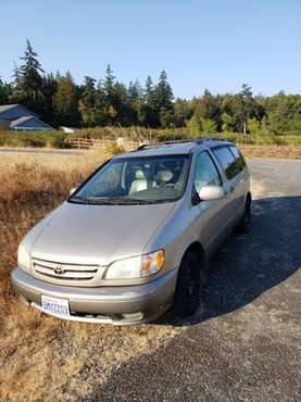 2002 Toyota Sienna XLE for sale in Nordland, WA
