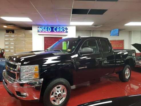 2013 Chevrolet Silverado 2500HD LT 4x4 4dr Extended Cab SBD - cars & for sale in Manchester, NH