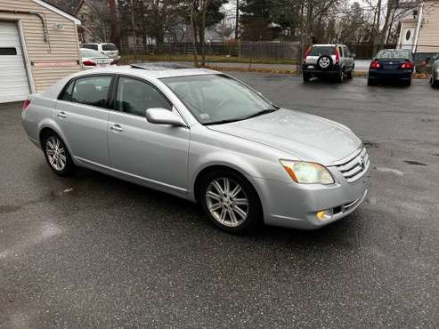 2006 toyota avalon limited - - by dealer - vehicle for sale in Saugus, MA