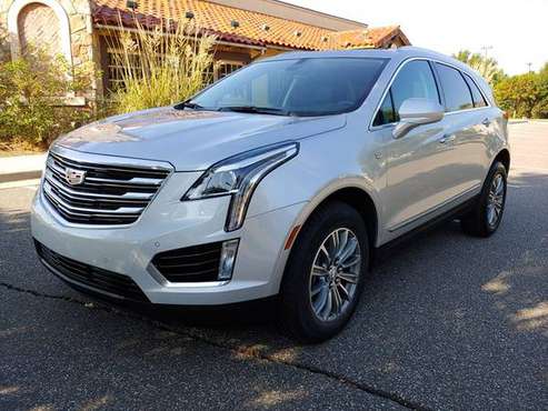 2017 CADILLAC XT5 LUXURY ONLY 19K MILES! LEATHER NAV PANORAMIC SUNROOF for sale in Norman, KS