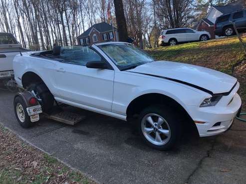 2013 mustang Dunk for sale in Powder Springs Marietta area, GA