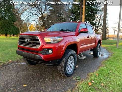 2017 Toyota Tacoma 4x4 4WD SR V6, Lifted, Tow Package, Reliable for sale in Portland, OR