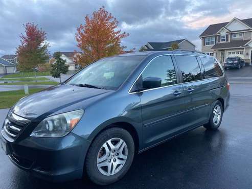 2005 Honda Odyssey EX-L New Front Tires Moon Roof Heated Seats for sale in Elk River, MN