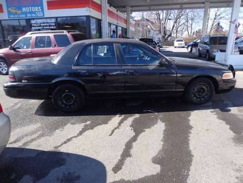 SALE! 2005 FORD POLICE INTERCEPTOR, CLEAN TITLE, PA INSPECTED, for sale in Allentown, PA