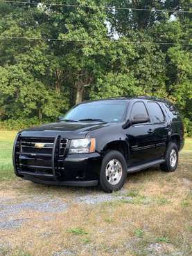 2011 Chevy Tahoe LS 4x4 - cars & trucks - by owner - vehicle... for sale in White Post, District Of Columbia