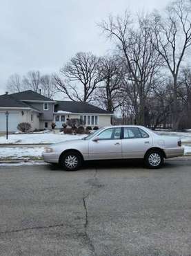 1996 Toyota Camry for sale in Worth, IL