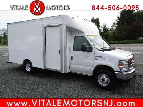 2019 Ford E-350 Super Duty 14 FOOT 3 INCH BOX TRUCK for sale in south amboy, VT