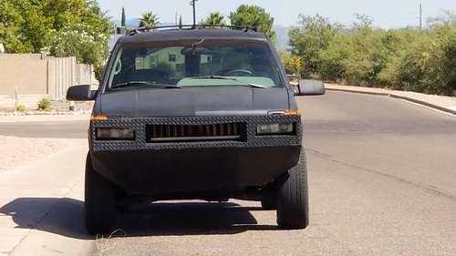 Suburban War Wagon ONLY 2475! for sale in Sierra Vista, AZ