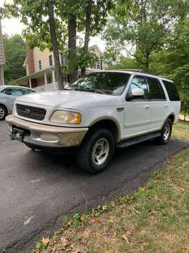 1998 Ford Expedition - good condition for sale in Winchester, VA