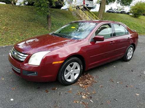 2007 FORD FUSION SE-CLEAN INSIDE/OUTSIDE-SMOOTH RIDE-CLEAN TITLE for sale in Allentown, PA