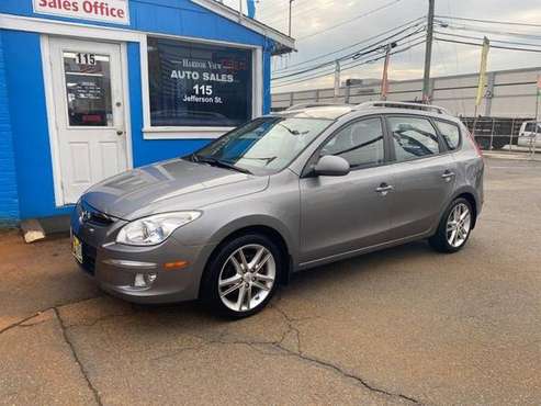 Don t Miss Out on Our 2011 Hyundai Elantra Touring with 118, 0-New for sale in STAMFORD, CT