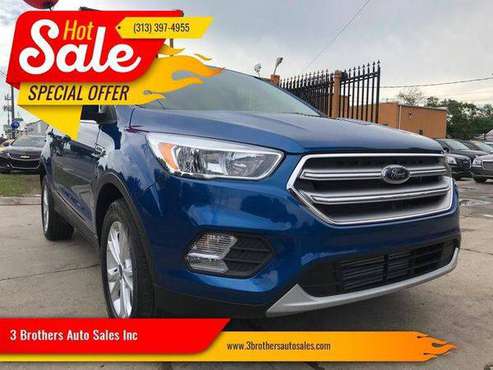 2017 Ford Escape SE AWD 4dr SUV FREE CARFAX, 2YR WARRANTY WITH... for sale in Detroit, MI