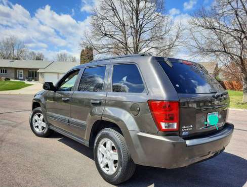 2006 Grand Cherokee 4X4 (Nice! for sale in SD