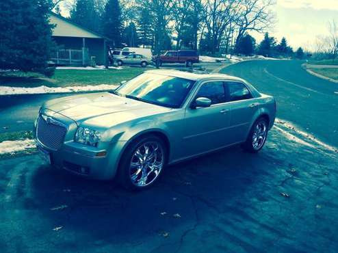 chrysler 300 priced cheap for sale in Lakeville, MN