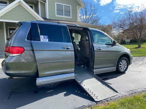 Mobility van-2009 Honda Odyssey low miles - cars & trucks - by owner... for sale in Barrington, IL