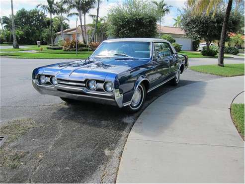 1967 Oldsmobile Cutlass Supreme for sale in Miami, FL