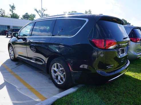 2019 Chrysler Pacifica Limited for sale in Baton Rouge , LA