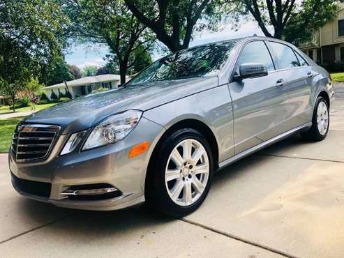 BEAUTIFUL 2013 MERCEDES E350 4MATIC, LIKE NEW! SUPER CLEAN! for sale in Hamtramck, OH
