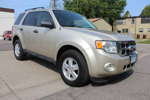 **2012 FORD ESCAPE 4X4 XLT** FINANCING AVAILABLE) - cars & trucks -... for sale in Saint Paul, MN