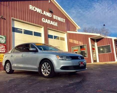 2012 VW Jetta SE - 5-SPEED MANUAL - GORGEOUS! - - by for sale in Ballston Spa, NY