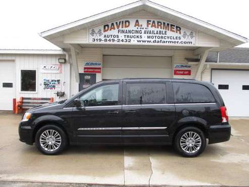 2014 Chrysler Town&Country Touring L*1... for sale in CENTER POINT, IA