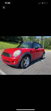 2009 MINI COOPER CONVERTABLE - - by dealer - vehicle for sale in New Castle, AL