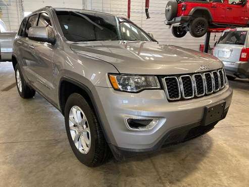 2021 Jeep Grand Cherokee Laredo X for sale in Galena, IL