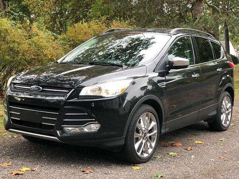 2015 Ford Escape 4d SUV 4WD SE *Guaranteed Approval*Low Down Payments* for sale in Oregon, OH
