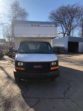 Box truck - - by dealer - vehicle automotive sale for sale in Newburgh, NY