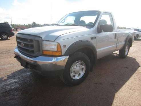2000 Ford F350 XL Super Duty Pickup - 5 Speed - 212, 094 Miles - 2x4 for sale in mosinee, WI