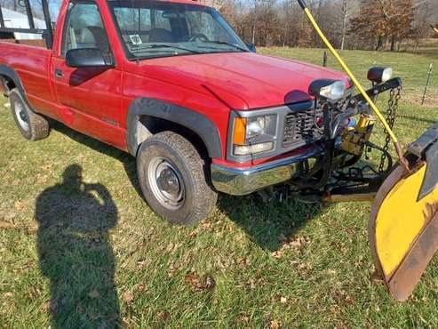 2000 GMC 3500 4x4 snow plow lift gate for sale in Perryville, MO