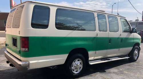 ★ 1-OWNER ★ 15-PASSENGER FORMER CHURCH VAN - cars & trucks - by... for sale in Savoy, IL