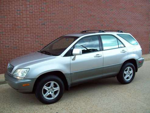** 2003 Lexus RX300 (6 Available) AWD. CARFAX INCLUDED for sale in detroit metro, MI
