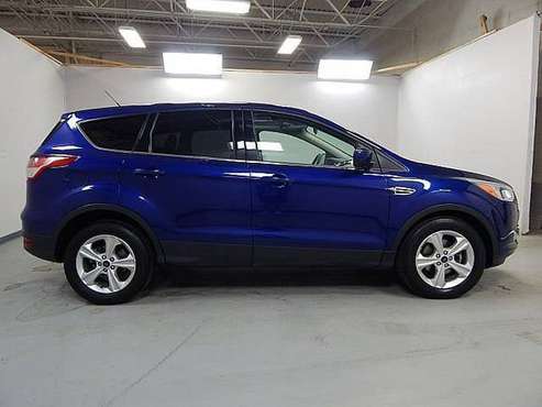 2016 Ford Escape SE JUST IN!!!! ONE OWNER CLEAN CARFAX for sale in Kansas City, MO