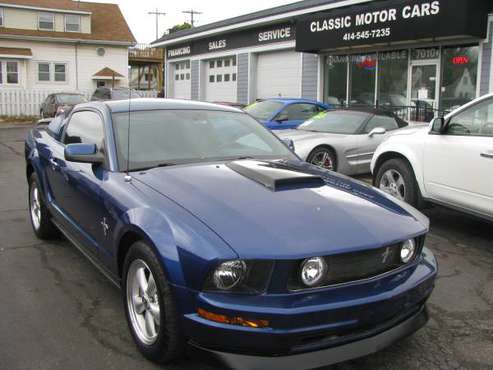 2007 Ford Mustang Deluxe for sale in West Allis, WI