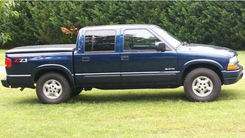 2003 Chevrolet s10 Crew Cab 4x4 for sale in Florence, AL