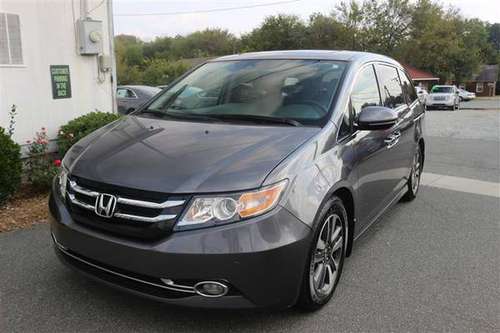2014 HONDA ODYSSEY,CLEAN TITLE,NAVI,BACKUP CAMERA,DVD PLAYER,SUNROOF for sale in Graham, NC