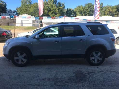 2011 Gmc Acadia 116, 000 MILES All Wheel Drive Fully Loaded - cars & for sale in Clinton, IA