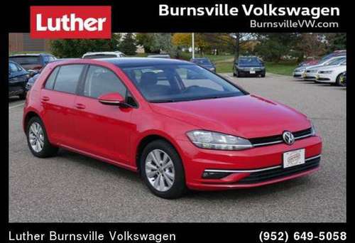 2018 Volkswagen Golf SE for sale in Burnsville, MN