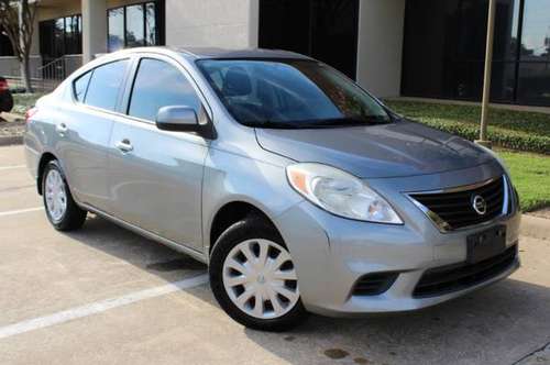 2012 Nissan Versa 4dr Sdn CVT 1.6 SV one owner for sale in Dallas, TX